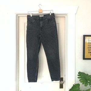 Everlane High-Rise Skinny Jean 31 washed black